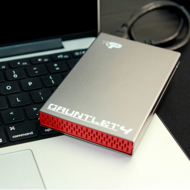 Patriot Memory Gauntlet 4 HDD/SSD enclosure Aluminium 2.5