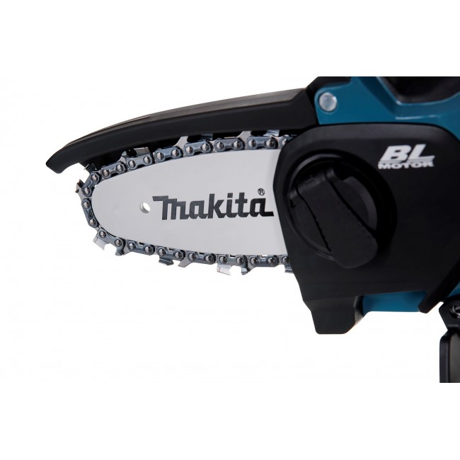 Chain saw for branches Makita UC100DZ01