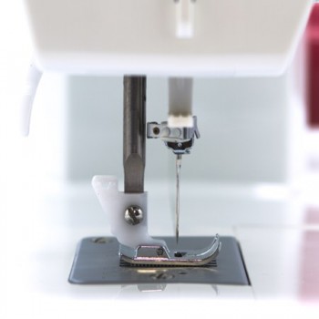 POLONIA 2018 Sewing machine mechanical ucznik