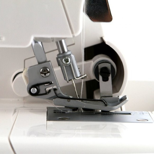  ucznik Overlock 720D4 (Ultralock) Overlock sewing machine Electric