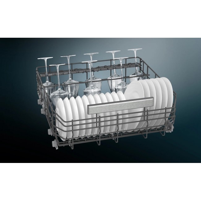 Siemens iQ700 SN67ZX06CE dishwasher Fully built-in 14 place settings B