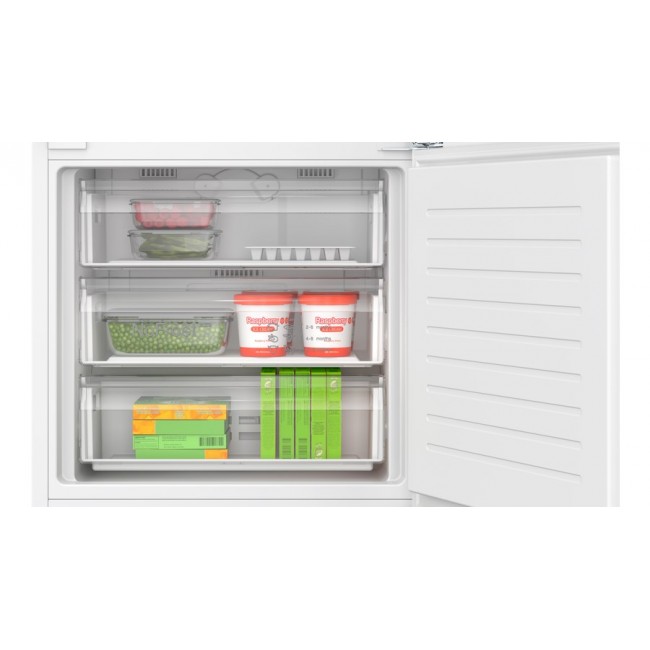 Bosch Serie 4 KBN96VFE0 fridge-freezer Built-in 383 L E White