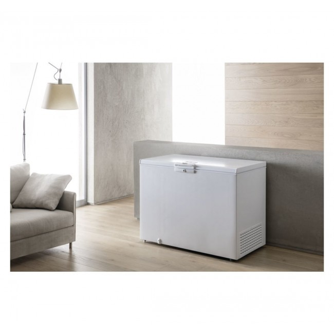 Whirlpool WHM22113 3 Chest freezer Freestanding 219 L D White