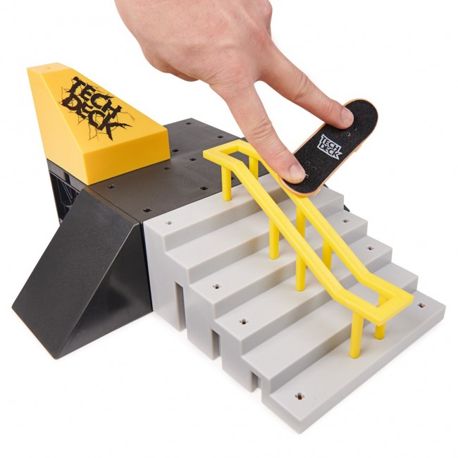 Tech Deck , Pyramid Shredder, X-Connect Park Creator, Customizable and Buildable Ramp Set with Exclusive Fingerboard, Kids Toy for Ages 6 and up Tech Deck , Pyramid Shredder, X-Connect Park Creator, Customizable and Buildable Ramp Set with Exclusive Fingerboard, Kids Toy for Ages 6 and up