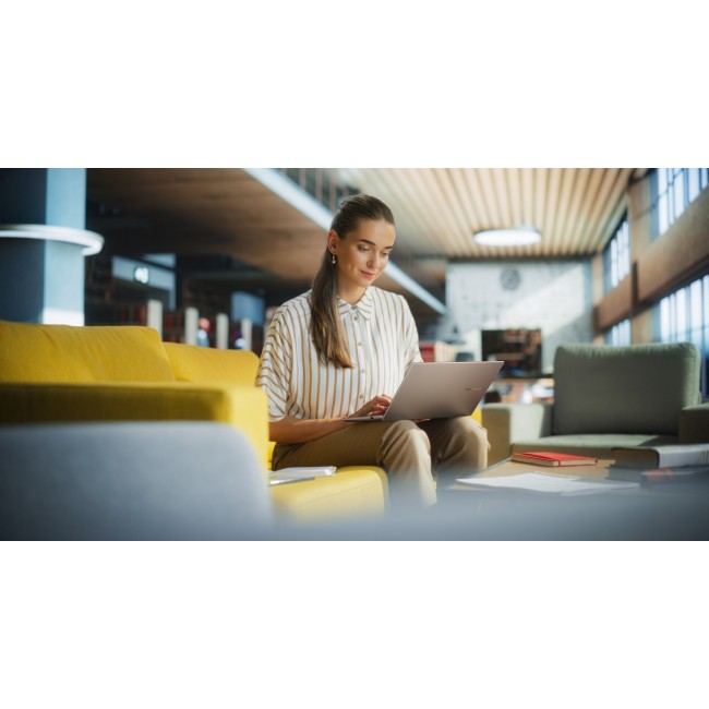 ASUS Vivobook 14 M1407GA-LY012W Ryzen AI 7 445 14.0 ASUS Vivobook 14 M1407GA-LY012W Ryzen AI 7 445 14.0