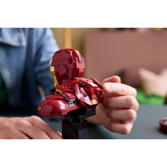 LEGO MARVEL 76327 Iron Man MK4 Bust LEGO MARVEL 76327 Iron Man MK4 Bust