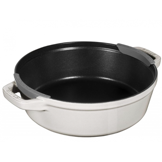 Staub La Cocotte 4.2 L Round Cast iron Casserole baking dish Staub La Cocotte 4.2 L Round Cast iron Casserole baking dish