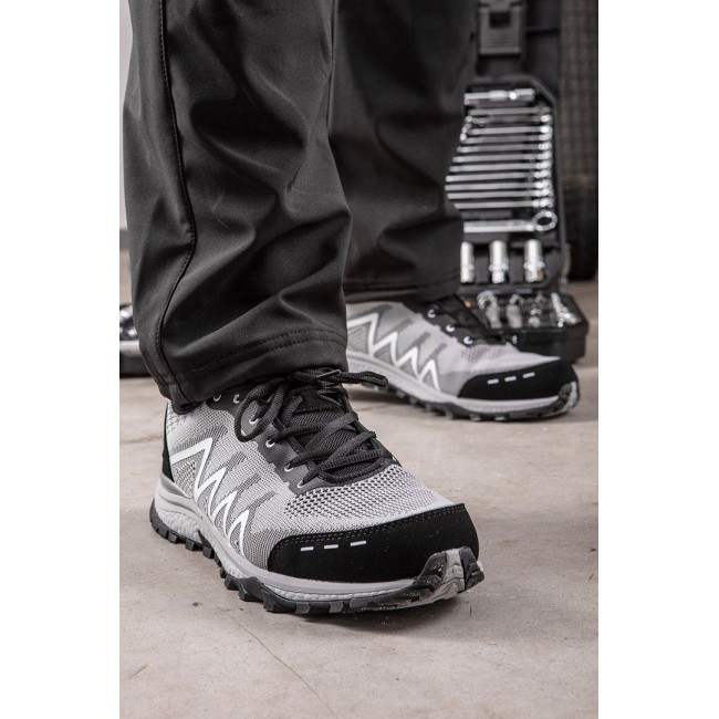 NEO tools 82-730 safety footwear