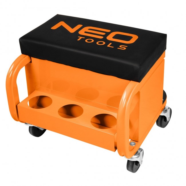 Workshop stool on wheels with tool drawers Workshop stool on wheels with tool drawers