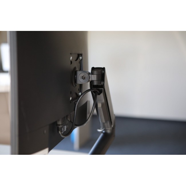 SAVIO UM-01 Desk Mount for Monitor 17 SAVIO UM-01 Desk Mount for Monitor 17