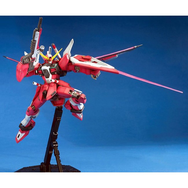 MG 1/100 ZGMF-19A INFINITE JUSTICE GUNDAM MG 1/100 ZGMF-19A INFINITE JUSTICE GUNDAM