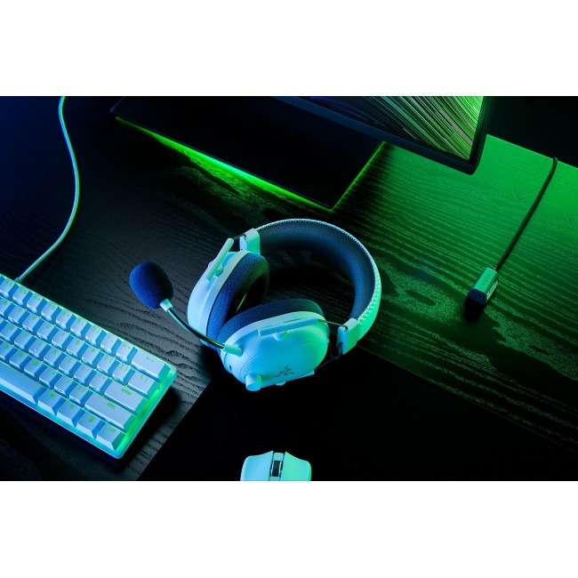 Razer BlackShark V2 Pro Headset Wireless Head-band Gaming Bluetooth White Razer BlackShark V2 Pro Headset Wireless Head-band Gaming Bluetooth White