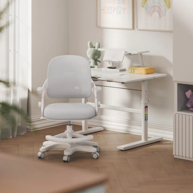 Junior 4.3 Grey swivel chair