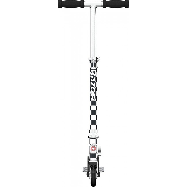 KICK SCOOTER Razor Model A Checked Out KICK SCOOTER Razor Model A Checked Out