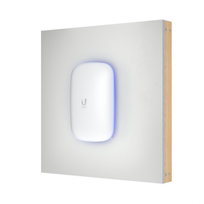 Ubiquiti UniFi6 Extender Wi-Fi signal booster