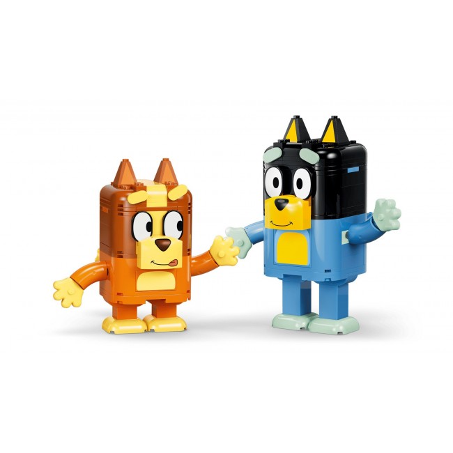 LEGO BLUEY 11217 Brick-Built Bluey Family