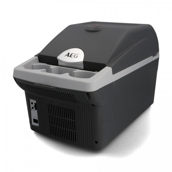 AEG BK16 16-litre portable fridge with heating function