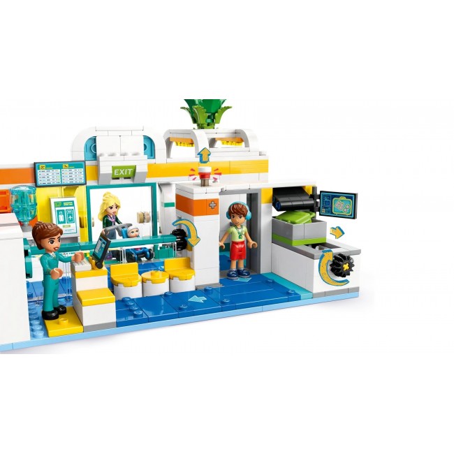 LEGO FRIENDS 42656 Heartlake City Airport and Airplane LEGO FRIENDS 42656 Heartlake City Airport and Airplane