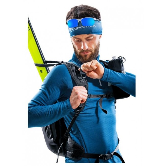 Deuter Updays 26 skydiving backpack black Deuter Updays 26 skydiving backpack black