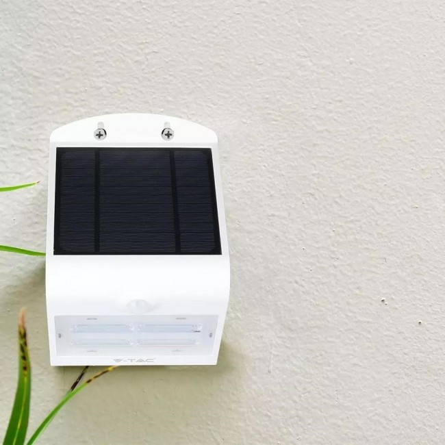 Solar projector V-TAC VT-768 3W LED 4000K 400lm (SKU 7523) White, Black Solar projector V-TAC VT-768 3W LED 4000K 400lm (SKU 7523) White, Black