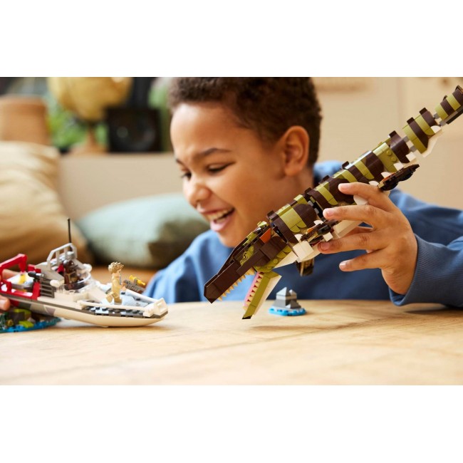 LEGO JURASSIC WORLD 76974 Brick-Built Mosasaurus Boat Mission
