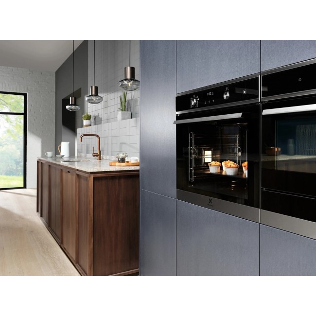 Electrolux EOD6F77WZ SteamBake 600 Catalysis Steam oven Black