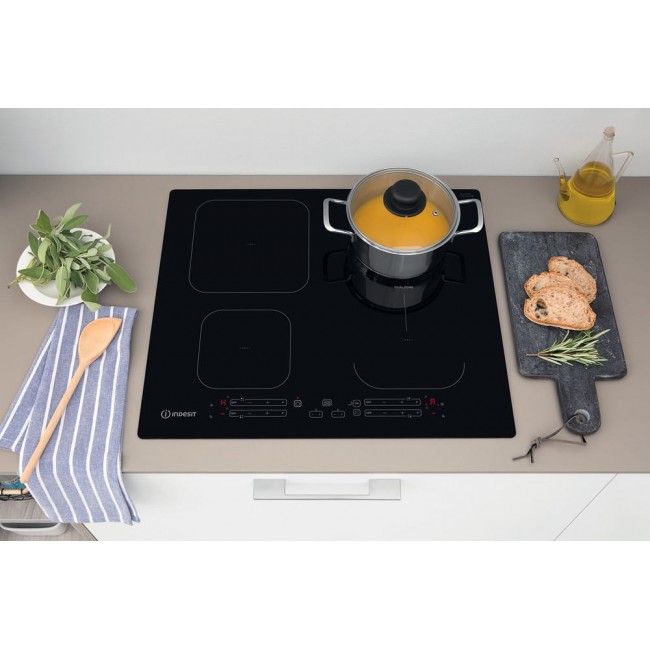 Indesit IB 65B60 NE Black Built-in 59 cm Zone induction hob 4 zone(s)