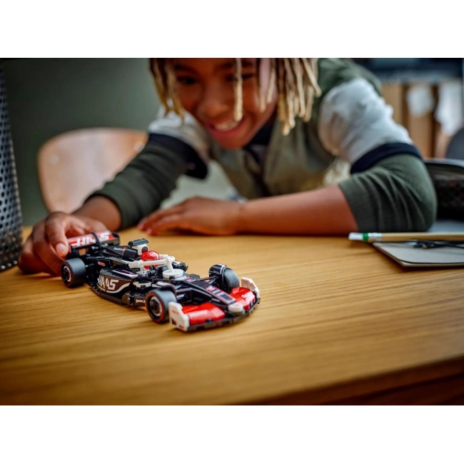 LEGO SPEED CHAMPIONS 77250 MoneyGram Haas F1 Team VF-24 LEGO SPEED CHAMPIONS 77250 MoneyGram Haas F1 Team VF-24