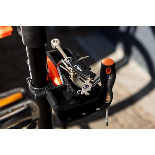 Bicycle service stand