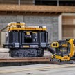 Random orbital sander 18V DCW200NT DEWALT 13500 OPM Black, Yellow
