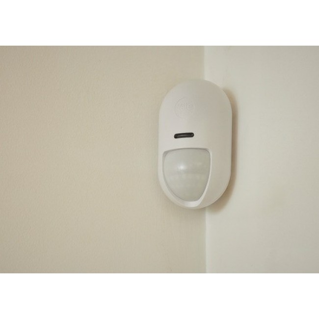 Yale Indoor Motion Sensor Infrared sensor Wireless Wall White Yale Indoor Motion Sensor Infrared sensor Wireless Wall White