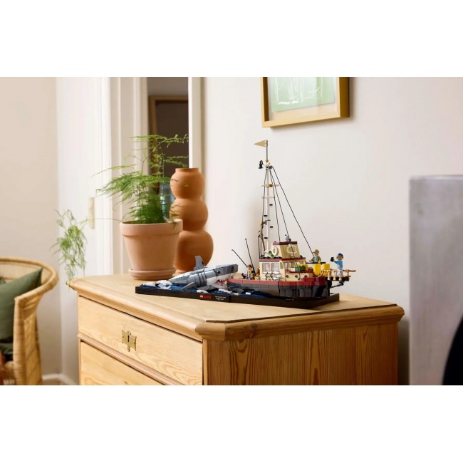 LEGO IDEAS 21350 Jaws LEGO IDEAS 21350 Jaws