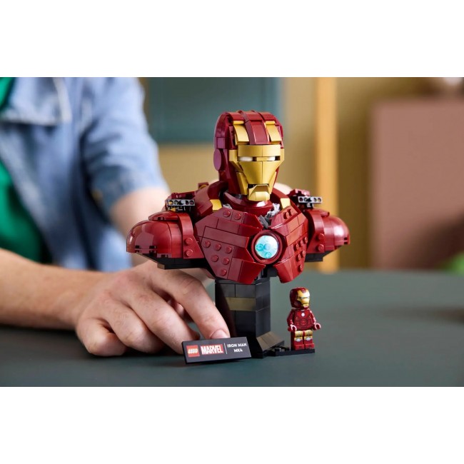 LEGO MARVEL 76327 Iron Man MK4 Bust LEGO MARVEL 76327 Iron Man MK4 Bust