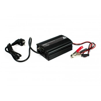 AZO Digital 12 V mains charger for BC-10 10A batteries (230V/12V) 3 charge stages