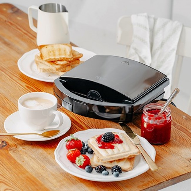 Adler AD 3069 Sandwich toaster Black