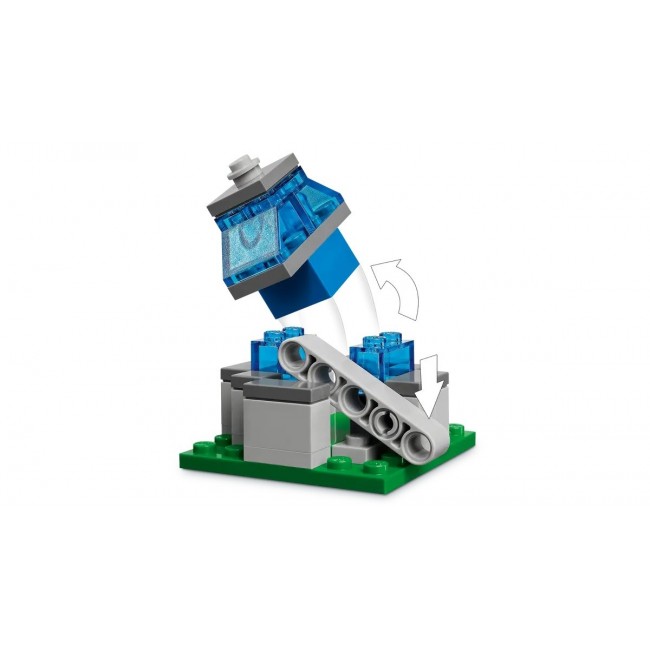 LEGO MINECRAFT 21273 The Ghast Balloon Village Attack LEGO MINECRAFT 21273 The Ghast Balloon Village Attack
