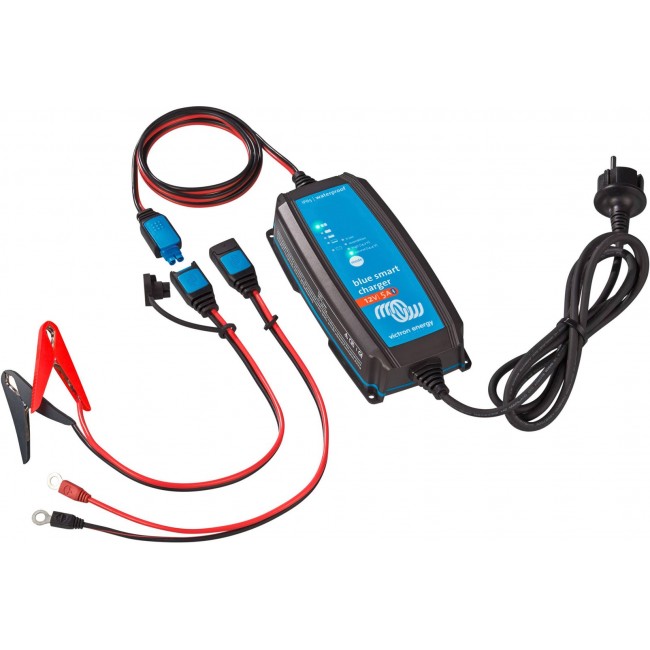 Blue Smart IP65s Charger 12/5 + DC connector