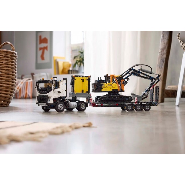 LEGO TECHNIC 42175 Volvo FMX Truck & EC230 Electric Excavat LEGO TECHNIC 42175 Volvo FMX Truck & EC230 Electric Excavat