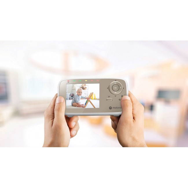 Motorola VM483 video baby monitor 300 m FHSS Gold, White Motorola VM483 video baby monitor 300 m FHSS Gold, White