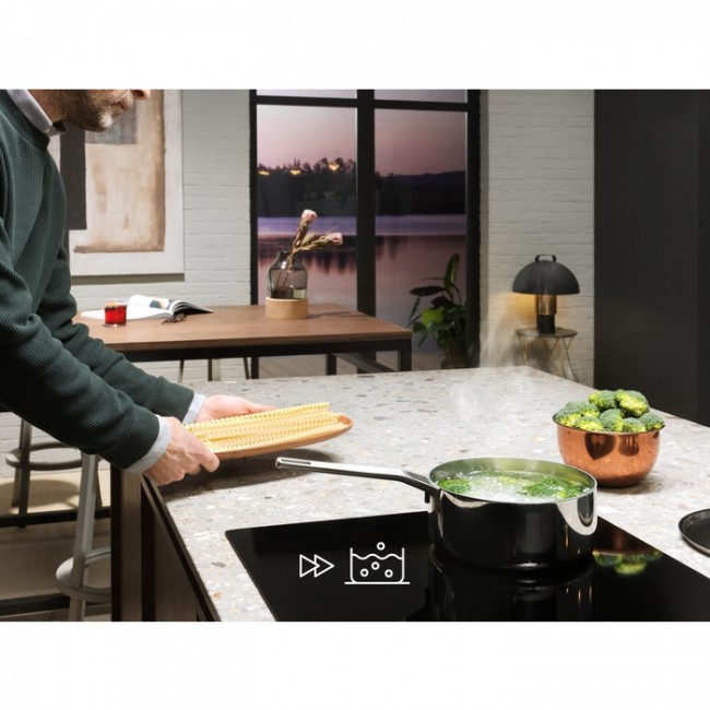 Electrolux LIL61434C Black Built-in 59 cm Zone induction hob 4 zone(s)