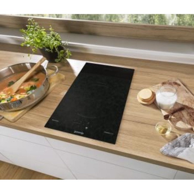 Gorenje GI3201BC dual zone induction cooktop built-in 30 cm Black Gorenje GI3201BC dual zone induction cooktop built-in 30 cm Black