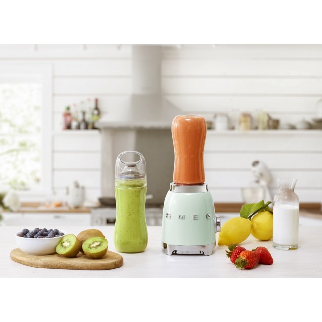 Smeg PBF01PGEU Sports blender 0.6 l 300 W Green