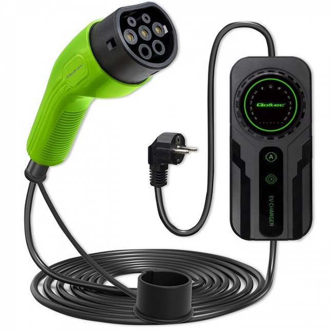 Qoltec Mobile EV Car Charger Adjustable 2in1 Type2 | SCHUKO | 3.5kW | 230V | LCD | Portable | Wallbox | 5m