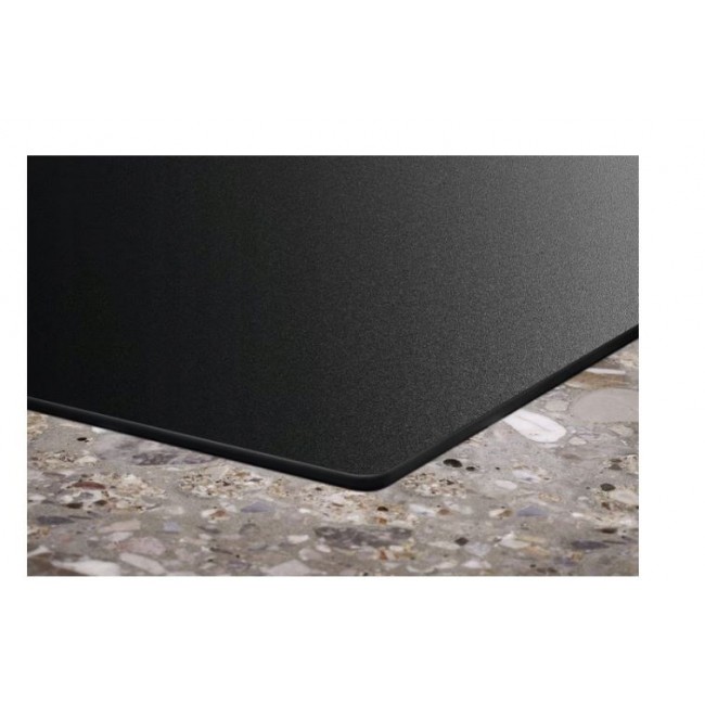 Electrolux Serie 700 EIS62453IZ Black Built-in 60 cm Zone induction hob 4 zone(s) Electrolux Serie 700 EIS62453IZ Black Built-in 60 cm Zone induction hob 4 zone(s)