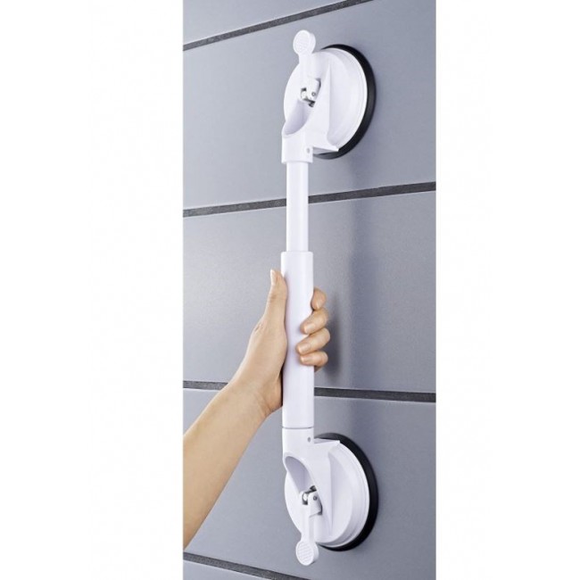 Telescopic handle with extendable vacuum suction cups