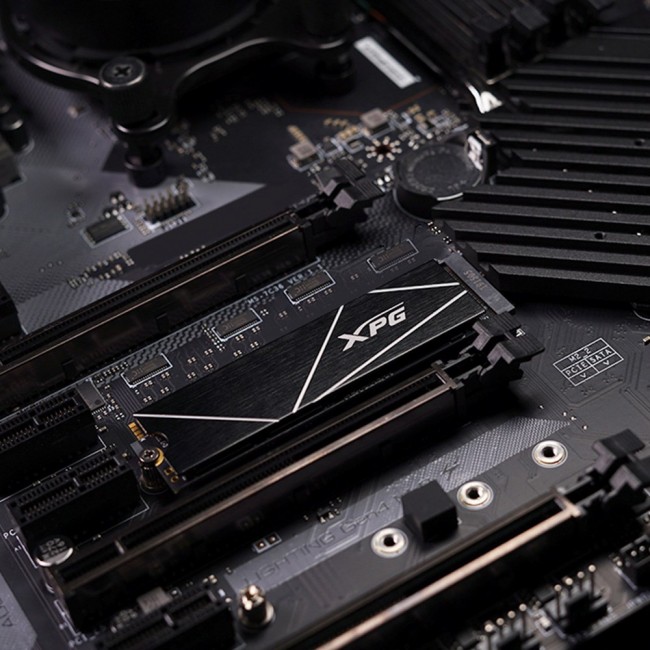 XPG GAMMIX S70 Blade M.2 1 TB PCI Express 4.0 3D NAND NVMe XPG GAMMIX S70 Blade M.2 1 TB PCI Express 4.0 3D NAND NVMe