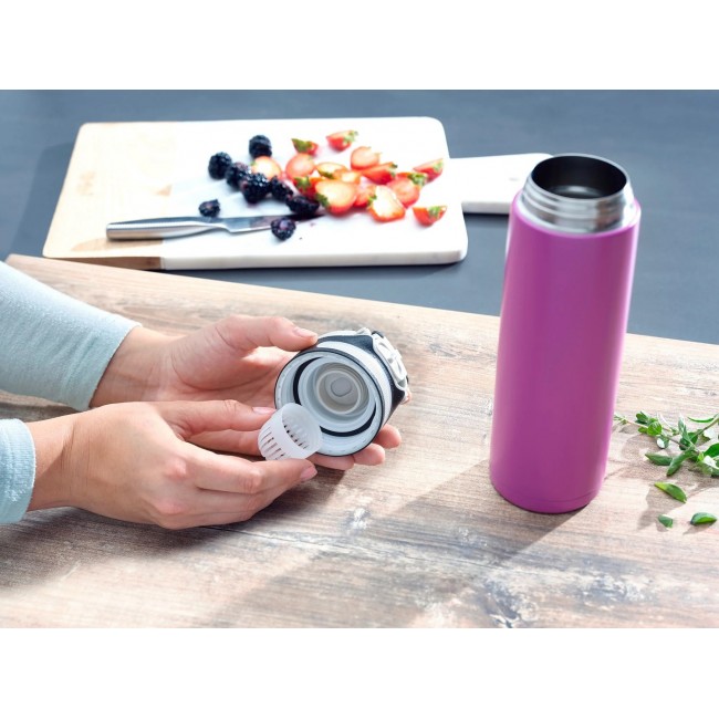 Thermal mug Leifheit Flip 600 ml Purple Thermal mug Leifheit Flip 600 ml Purple
