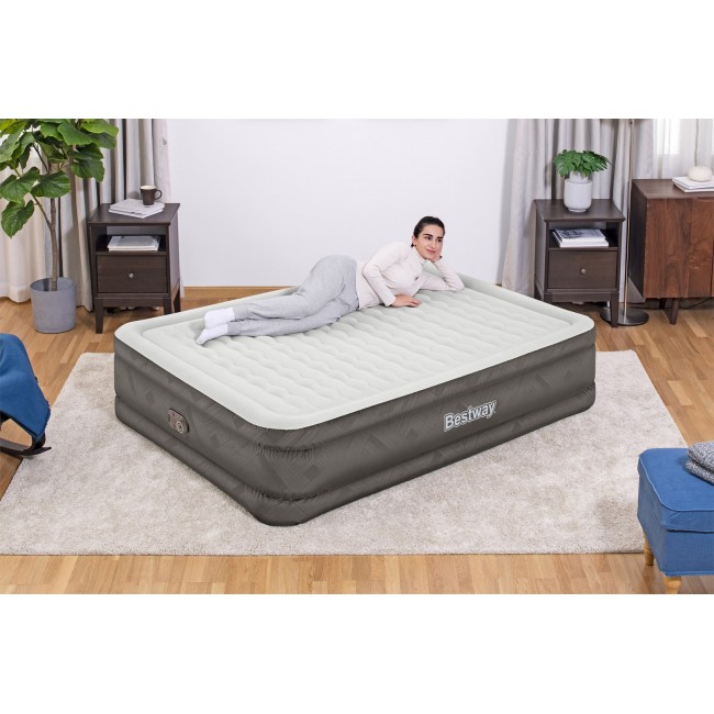 Bestway Fortech Air Mattress Queen with Built-in AC Pump and Antimicrobial Coating 2.03 m x 1.52 m x 46 cm