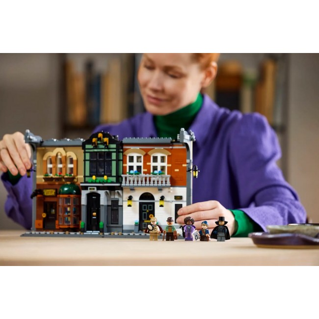 LEGO ICONS 10351 Sherlock Holmes: Book nook