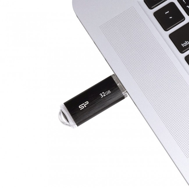 Silicon Power Ultima U02 USB flash drive 32 GB USB Type-A 2.0 Black Silicon Power Ultima U02 USB flash drive 32 GB USB Type-A 2.0 Black